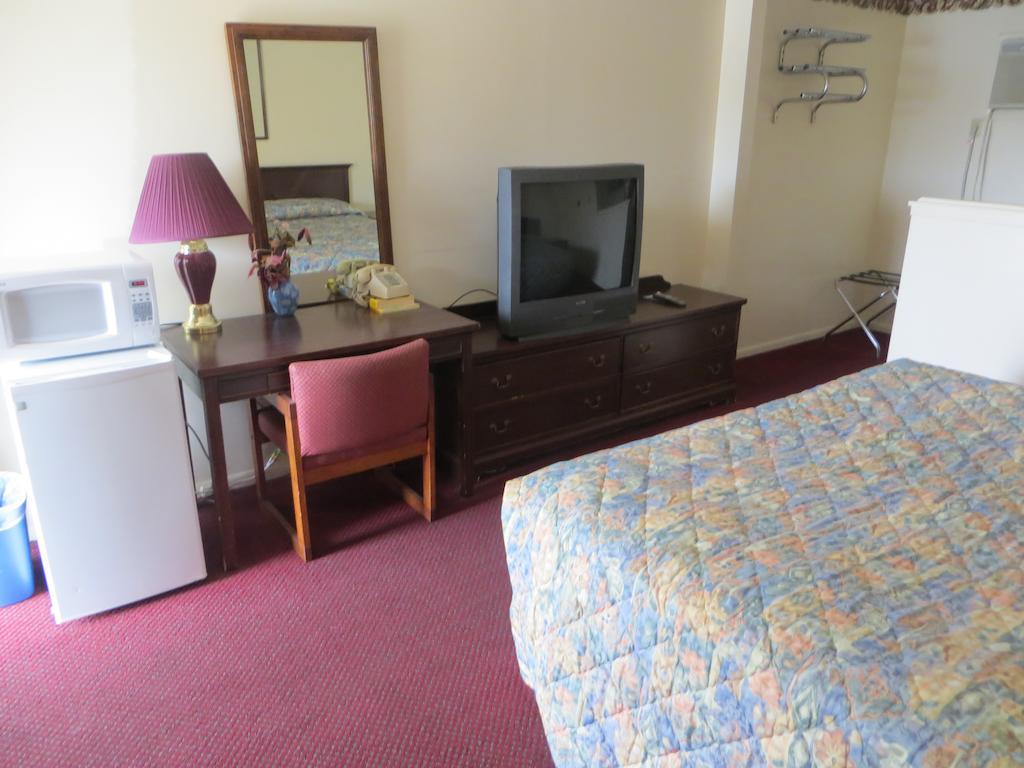 Traveler'S Lodge Salina Zimmer foto